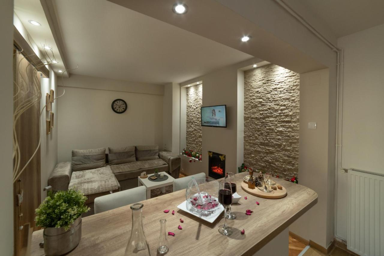 Gold Apartman ורסאק מראה חיצוני תמונה